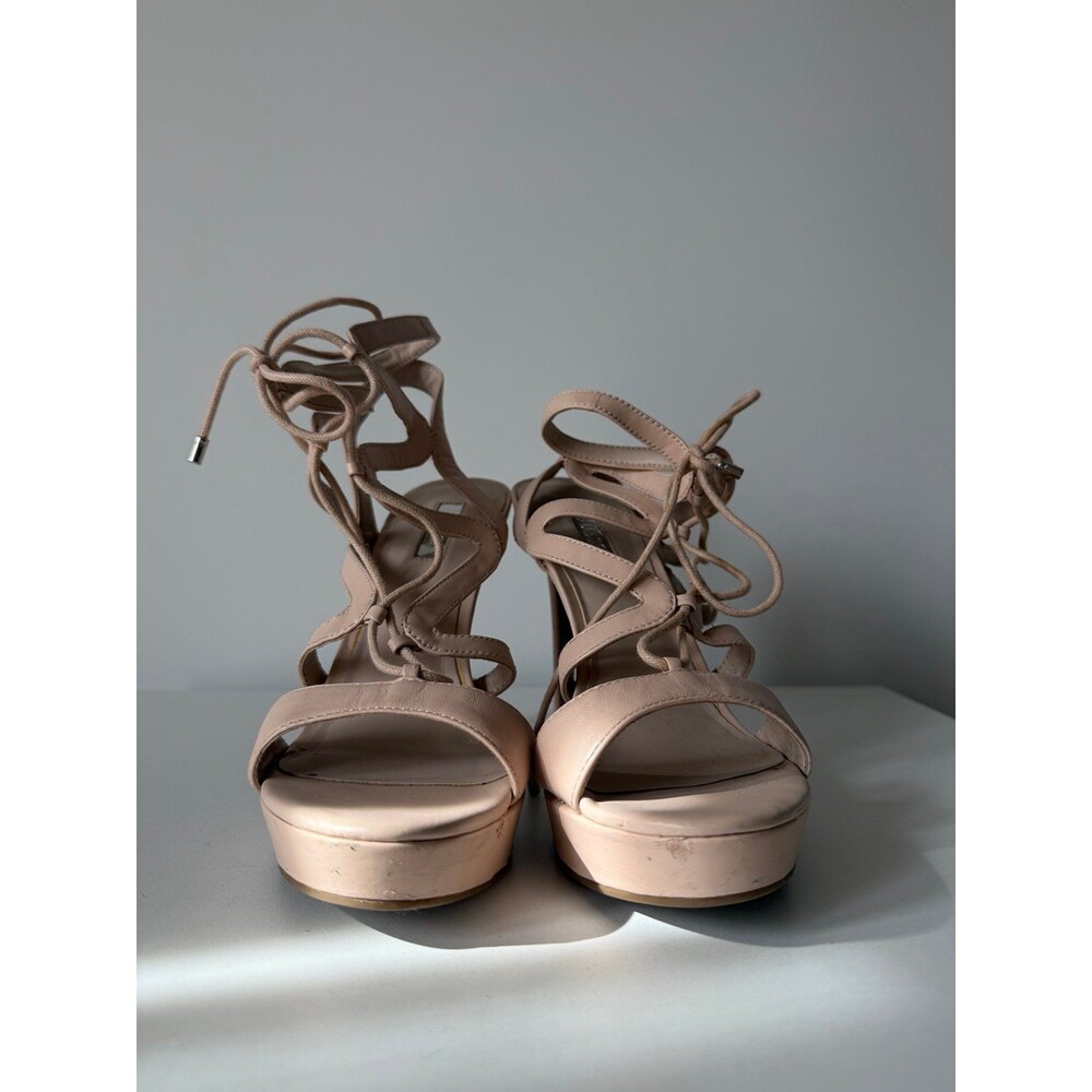 GUESS platform heels- size 7.5